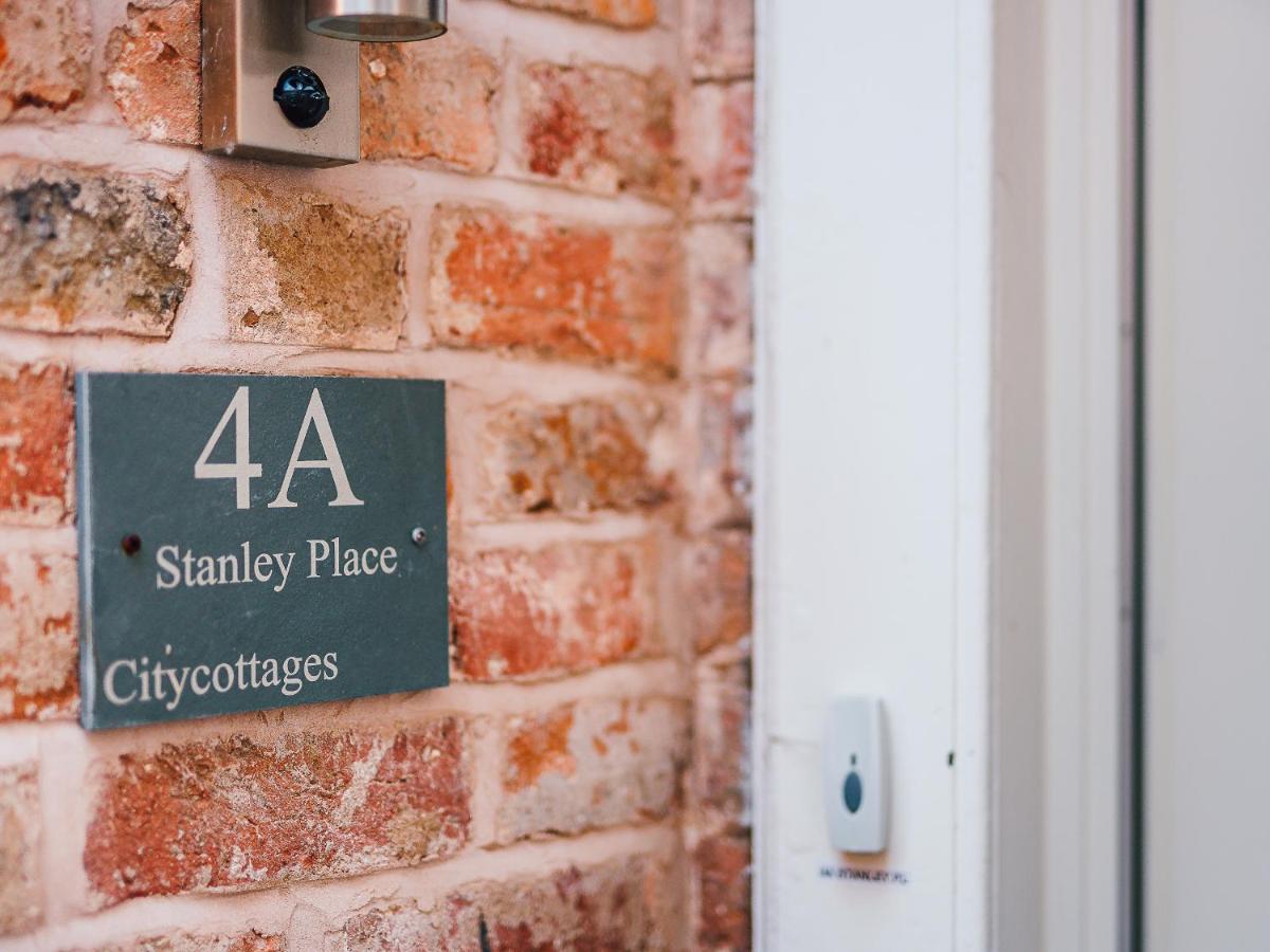Flat 4A Apartment เชสเตอร์ ภายนอก รูปภาพ